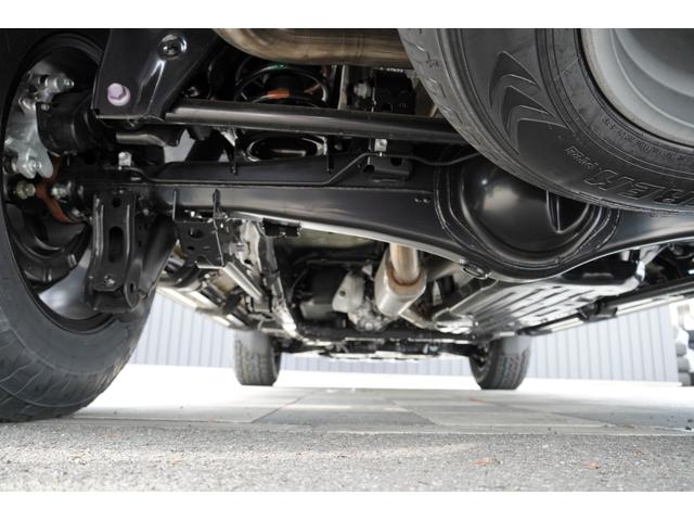ランドクルーザー２５０ ＺＸ　２．８Ｄ　ＢＡＲＯＮＥ１８インチＡＷ　セーフティーセンス　オーバーフェンダー　プロジェクター３眼ＬＥＤヘッドライト　１２．３インチディスプレイオーディオ＋ナビ　ＪＢＬサウンド　パノラマビューモニター（33枚目）