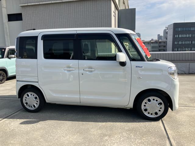 スペーシア ＨＹＢＲＩＤ　Ｇ　２型　衝突被害軽減ブレーキ　全方位ナビ付　デュアルカメラブレーキ｜後退時ブレーキサポート｜後席両側スライドドア｜ハロゲンヘッドランプ｜全方位モニター用カメラ｜携帯リモコン｜ステアリングオーディオスイッチ｜（8枚目）