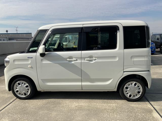 スペーシア ＨＹＢＲＩＤ　Ｇ　２型　衝突被害軽減ブレーキ　全方位ナビ付　デュアルカメラブレーキ｜後退時ブレーキサポート｜後席両側スライドドア｜ハロゲンヘッドランプ｜全方位モニター用カメラ｜携帯リモコン｜ステアリングオーディオスイッチ｜（9枚目）