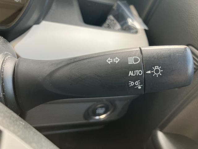 スペーシア ＨＹＢＲＩＤ　Ｇ　２型　衝突被害軽減ブレーキ　全方位ナビ付　デュアルカメラブレーキ｜後退時ブレーキサポート｜後席両側スライドドア｜ハロゲンヘッドランプ｜全方位モニター用カメラ｜携帯リモコン｜ステアリングオーディオスイッチ｜（34枚目）