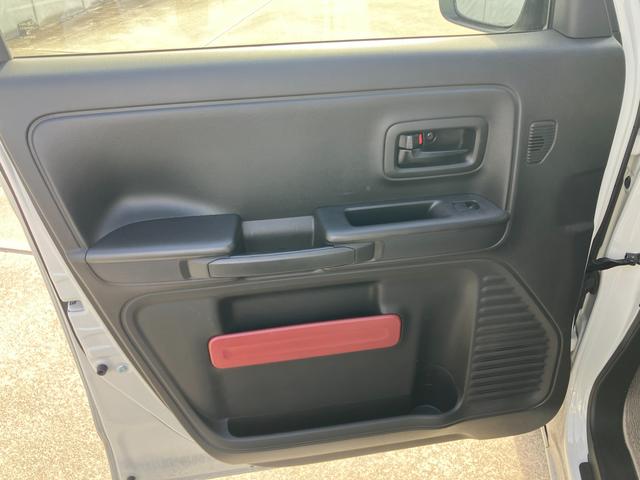 スペーシア ＨＹＢＲＩＤ　Ｇ　２型　衝突被害軽減ブレーキ　全方位ナビ付　デュアルカメラブレーキ｜後退時ブレーキサポート｜後席両側スライドドア｜ハロゲンヘッドランプ｜全方位モニター用カメラ｜携帯リモコン｜ステアリングオーディオスイッチ｜（41枚目）