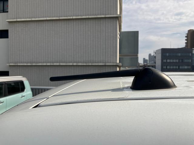 スペーシア ＨＹＢＲＩＤ　Ｇ　２型　衝突被害軽減ブレーキ　全方位ナビ付　デュアルカメラブレーキ｜後退時ブレーキサポート｜後席両側スライドドア｜ハロゲンヘッドランプ｜全方位モニター用カメラ｜携帯リモコン｜ステアリングオーディオスイッチ｜（64枚目）