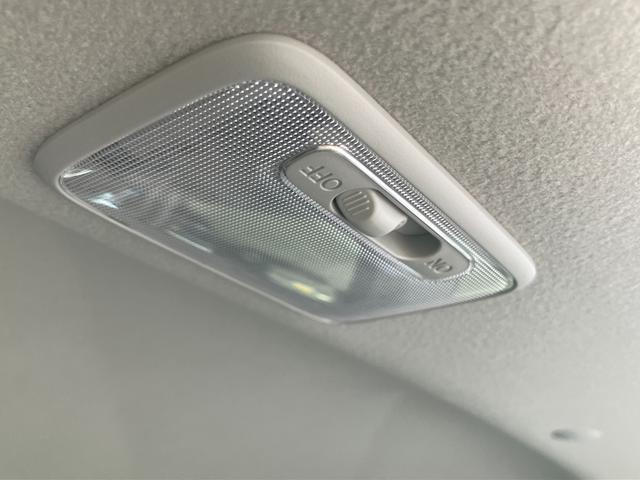 ワゴンＲスマイル ＨＹＢＲＩＤ　Ｘ　３型　全方位モニター付ナビ　ＬＥＤランプ　デュアルセンサーブレーキＩＩ｜後席両側ワンアクションパワースライド｜リモート格納式ドアミラー｜３６０°プレミアムＵＶ＆ＩＲカットガラス｜電動パーキングブレーキ｜ＵＳＢ電源ソケット｜（51枚目）