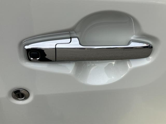 ワゴンＲスマイル ＨＹＢＲＩＤ　Ｘ　３型　全方位モニター付ナビ　ＬＥＤランプ　デュアルセンサーブレーキＩＩ｜後席両側ワンアクションパワースライド｜リモート格納式ドアミラー｜３６０°プレミアムＵＶ＆ＩＲカットガラス｜電動パーキングブレーキ｜ＵＳＢ電源ソケット｜（58枚目）