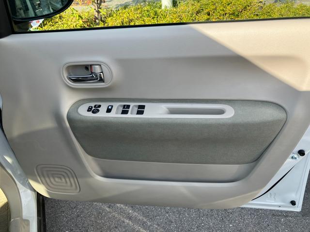 アルトラパン Ｘ　５型　衝突被害軽減ブレーキ　ＬＥＤヘッドランプ　デュアルカメラブレーキ｜後退時ブレーキサポート｜ＬＥＤヘッドランプ｜３６０°プレミアムＵＶ＆ＩＲカットガラス｜照明付バニティーミラー｜ナノイー搭載フルオートエアコン｜アルミホイール｜（31枚目）