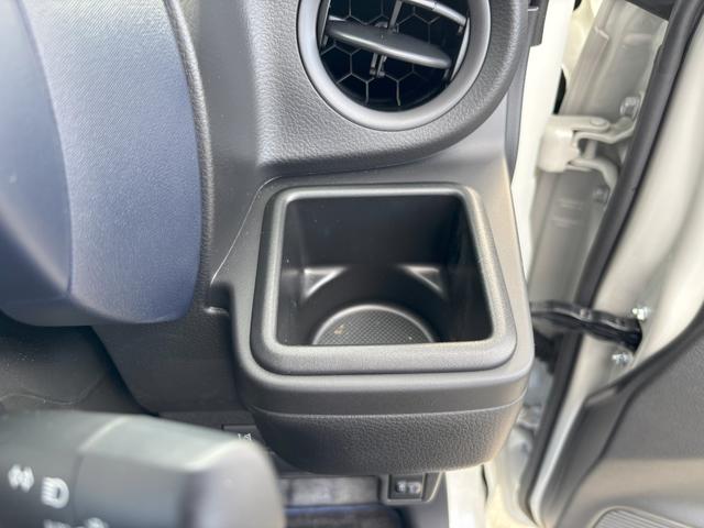 アルト Ｌ　２型　衝突被害軽減ブレーキ　バックカメラ付きオーディオ　デュアルカメラブレーキ｜バックアイカメラ付ディスプレイオーディオ｜マニュアルエアコン｜ＵＶカット機能付ガラス｜電波式キーレスエントリー｜電動格納式ドアミラー｜（29枚目）