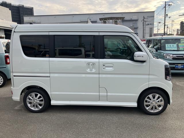 エブリイワゴン ＰＺターボ　スペシャル　ハイルーフ　６型　バックカメラ付　デュアルカメラブレーキ｜後席両側ワンアクションパワースライド｜１４インチアルミホイール｜本革巻きステアリングホイール｜リモート格納式ドアミラー｜運転席シートヒーター｜電動オートステップ｜（8枚目）
