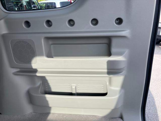 エブリイワゴン ＰＺターボ　スペシャル　ハイルーフ　６型　バックカメラ付　デュアルカメラブレーキ｜後席両側ワンアクションパワースライド｜１４インチアルミホイール｜本革巻きステアリングホイール｜リモート格納式ドアミラー｜運転席シートヒーター｜電動オートステップ｜（52枚目）