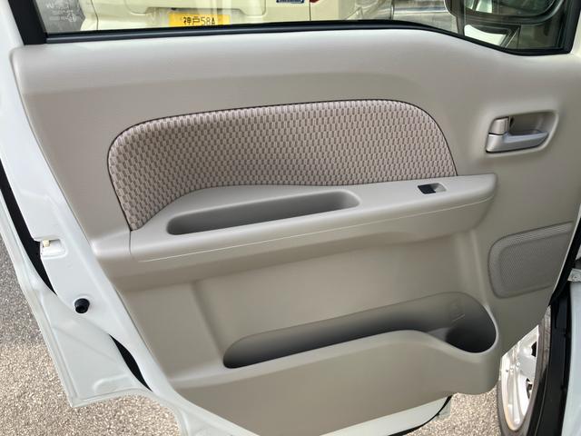 エブリイワゴン ＰＺターボ　スペシャル　ハイルーフ　６型　バックカメラ付　デュアルカメラブレーキ｜後席両側ワンアクションパワースライド｜１４インチアルミホイール｜本革巻きステアリングホイール｜リモート格納式ドアミラー｜運転席シートヒーター｜電動オートステップ｜（59枚目）