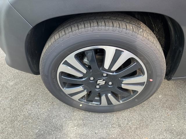 クロスビー ＨＹＢＲＩＤ　ＭＺ　３型　衝突被害軽減ブレーキ　ＬＥＤランプ　デュアルカメラブレーキ｜ブラウンアクセントパッケージ｜ＬＥＤヘッドランプ｜本革巻きステアリングホイール｜プレミアムＵＶ＆ＩＲカットガラス（フロントドア）｜全方位モニター用カメラ｜（20枚目）