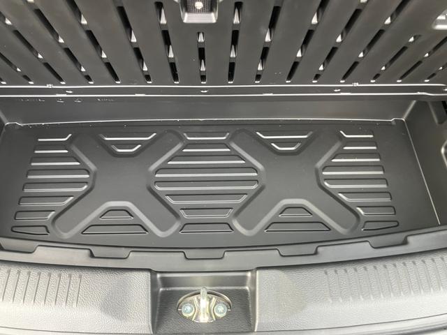 クロスビー ＨＹＢＲＩＤ　ＭＺ　３型　衝突被害軽減ブレーキ　ＬＥＤランプ　デュアルカメラブレーキ｜ブラウンアクセントパッケージ｜ＬＥＤヘッドランプ｜本革巻きステアリングホイール｜プレミアムＵＶ＆ＩＲカットガラス（フロントドア）｜全方位モニター用カメラ｜（46枚目）