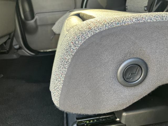 スペーシア ＨＹＢＲＩＤ　Ｘ　衝突被害軽減ブレーキ　ＬＥＤヘッドランプ　デュアルセンサーブレーキＩＩ｜後席両側ワンアクションパワースライド｜電動パーキングブレーキ｜ＬＥＤヘッドランプ｜アダプティブクルーズコントロール｜マルチユースフラップ｜シートヒーター｜（60枚目）