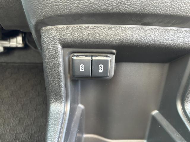 クロスビー HYBRID MZ 3型 衝突被害軽減ブレーキ LEDライト デュアルカメラブレーキ|アダプティブクルーズコントロール|USB電源ソケット|電動格納式ドアミラー|パドルシフト|シートヒーター|撥水加工(シート座面)|プレミアムUV&IRカットガラス|(48枚目)