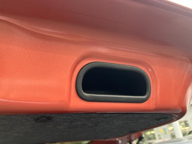 ワゴンRスマイル HYBRID X 3型 全方位モニター付ナビ LEDランプ デュアルセンサーブレーキII|後席両側ワンアクションパワースライド|リモート格納式ドアミラー|360°プレミアムUV&IRカットガラス|電動パーキングブレーキ|USB電源ソケット|(56枚目)