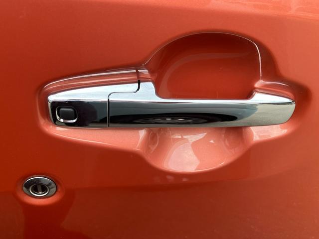 ワゴンRスマイル HYBRID X 3型 全方位モニター付ナビ LEDランプ デュアルセンサーブレーキII|後席両側ワンアクションパワースライド|リモート格納式ドアミラー|360°プレミアムUV&IRカットガラス|電動パーキングブレーキ|USB電源ソケット|(66枚目)