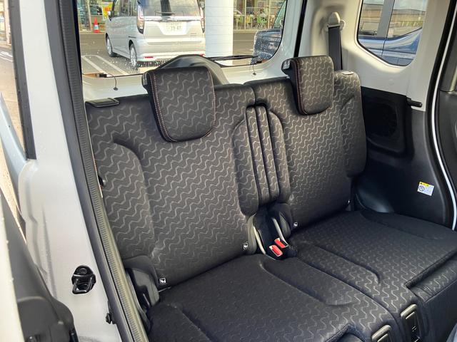 スペーシア ギア　ＨＹＢＲＩＤ　ＸＺターボ　全方位モニター付ナビ　デュアルセンサーブレーキＩＩ｜後席両側ワンアクションパワースライド｜ＬＥＤヘッドランプ｜アダプティブクルーズコントロール｜電動パーキングブレーキ｜シートヒーター｜ステアリングヒーター｜（14枚目）