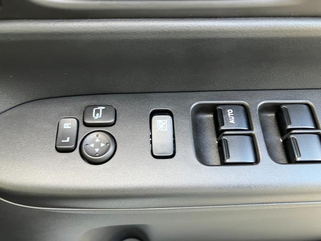 スペーシア ギア　ＨＹＢＲＩＤ　ＸＺターボ　全方位モニター付ナビ　デュアルセンサーブレーキＩＩ｜後席両側ワンアクションパワースライド｜ＬＥＤヘッドランプ｜アダプティブクルーズコントロール｜電動パーキングブレーキ｜シートヒーター｜ステアリングヒーター｜（33枚目）