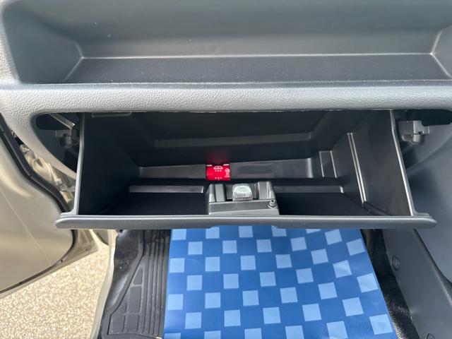 キャリイトラック ＫＣエアコン・パワステ　７型（49枚目）