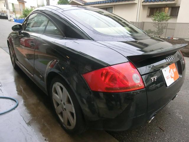 �O���̓K���X�R�[�e�B���O��ߘa�R�N�P�O���Ɏ{�H���Ă���܂�