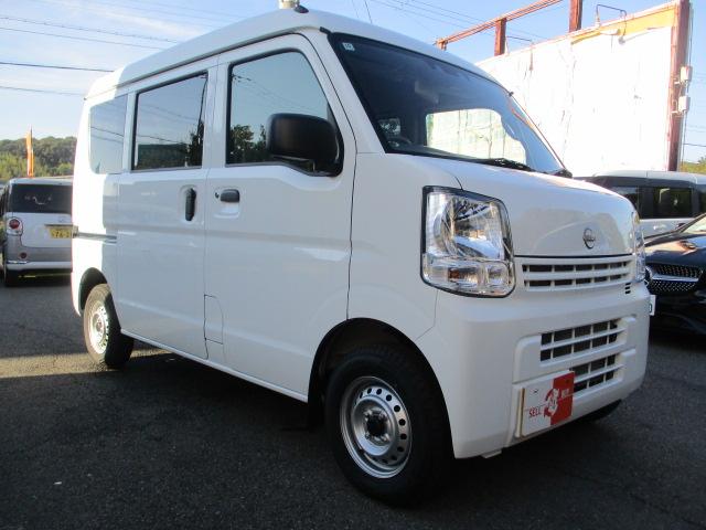 クリッパーバン DX ハイルーフ セーフティパッケージ 新車おろし立て パワーウィンド キーレス オートライト AMFMラジオ デュアルブレーキサポート リヤ障害物センサー 車線逸脱アラーム アイドリングストップ(2枚目)