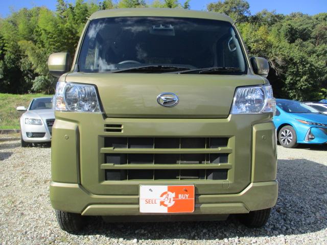 ハイゼットカーゴ デッキバンＧ　パートタイム４ＷＤ　純正ナビ　フルセグＴＶ　禁煙車　スマートアシスト　スマートキー　オートライト　電動格納ミラー　　リヤドアパネル交換歴有り（3枚目）