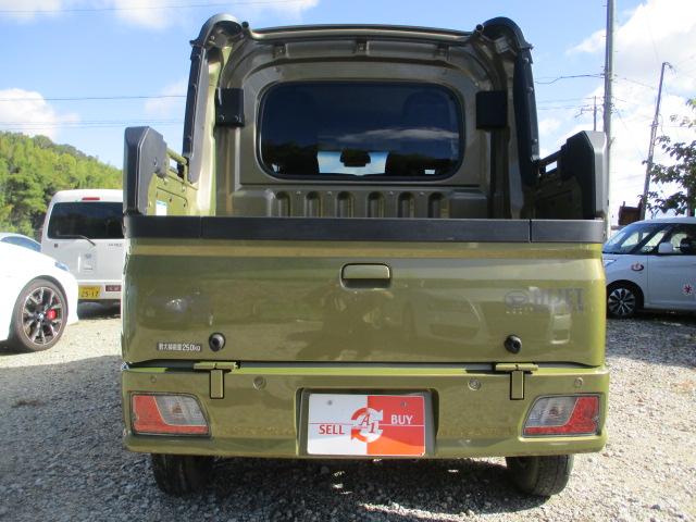 ハイゼットカーゴ デッキバンＧ　パートタイム４ＷＤ　純正ナビ　フルセグＴＶ　禁煙車　スマートアシスト　スマートキー　オートライト　電動格納ミラー　　リヤドアパネル交換歴有り（7枚目）