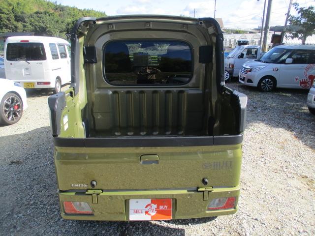 ハイゼットカーゴ デッキバンＧ　パートタイム４ＷＤ　純正ナビ　フルセグＴＶ　禁煙車　スマートアシスト　スマートキー　オートライト　電動格納ミラー　　リヤドアパネル交換歴有り（8枚目）