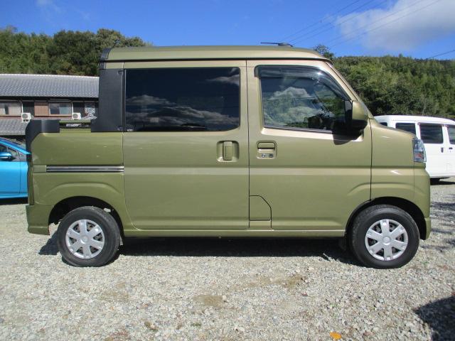 ハイゼットカーゴ デッキバンＧ　パートタイム４ＷＤ　純正ナビ　フルセグＴＶ　禁煙車　スマートアシスト　スマートキー　オートライト　電動格納ミラー　　リヤドアパネル交換歴有り（10枚目）