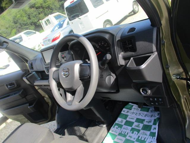 ハイゼットカーゴ デッキバンＧ　パートタイム４ＷＤ　純正ナビ　フルセグＴＶ　禁煙車　スマートアシスト　スマートキー　オートライト　電動格納ミラー　　リヤドアパネル交換歴有り（18枚目）