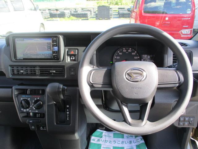 ハイゼットカーゴ デッキバンＧ　パートタイム４ＷＤ　純正ナビ　フルセグＴＶ　禁煙車　スマートアシスト　スマートキー　オートライト　電動格納ミラー　　リヤドアパネル交換歴有り（19枚目）