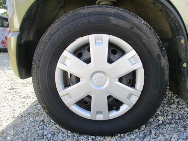 ハイゼットカーゴ デッキバンＧ　パートタイム４ＷＤ　純正ナビ　フルセグＴＶ　禁煙車　スマートアシスト　スマートキー　オートライト　電動格納ミラー　　リヤドアパネル交換歴有り（28枚目）