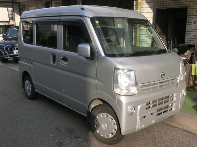 ＮＶ１００クリッパーバン 　ナビ＆地デジＴＶ　ＥＴＣ　レーダーブレーキ　キーレス　ハイルーフ（4枚目）