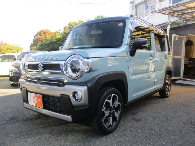 車内もとても綺麗で清潔感が漂います。嫌な臭いもなく気持ちよく乗っていただけます。