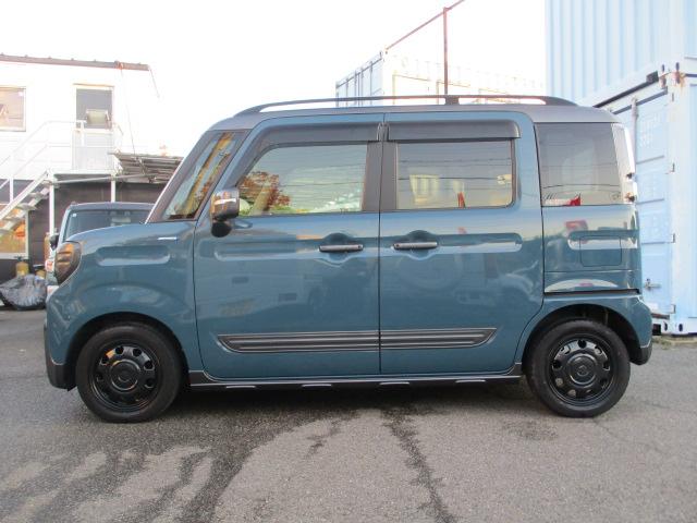 スペーシアギア ハイブリッドＸＺ　ターボ　全方位モニター装着パッケージ　純正ナビ　フルセグＴＶ　ＥＴＣ　運転＆助手席シートヒーター　スマートキー　ワンオーナー禁煙車　ヘッドアップディスプレイ　デュアルブレーキサポート　ＬＥＤライト（11枚目）