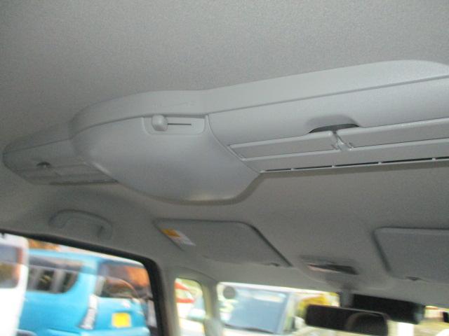 スペーシアギア ハイブリッドＸＺ　ターボ　全方位モニター装着パッケージ　純正ナビ　フルセグＴＶ　ＥＴＣ　運転＆助手席シートヒーター　スマートキー　ワンオーナー禁煙車　ヘッドアップディスプレイ　デュアルブレーキサポート　ＬＥＤライト（19枚目）