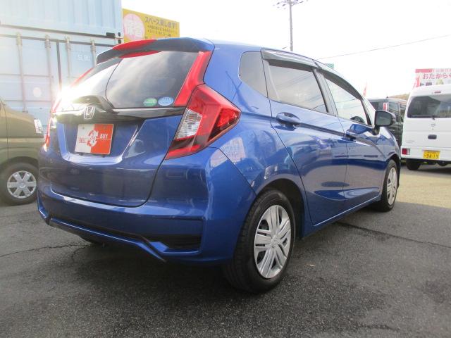 フィット １３Ｇ・Ｌ　ホンダセンシング　禁煙車　インターナビ装着スペシャルパッケージ　純正ナビ　フルセグＴＶ　バックカメラ　ナビ連動ドライブレコーダー　ＥＴＣ　スマートキー　ＬＥＤライト＆フォグランプ　プラズマクラスター（6枚目）