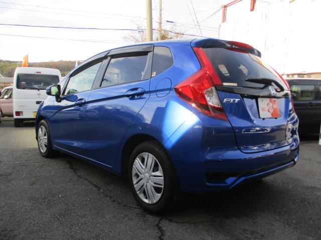 フィット １３Ｇ・Ｌ　ホンダセンシング　禁煙車　インターナビ装着スペシャルパッケージ　純正ナビ　フルセグＴＶ　バックカメラ　ナビ連動ドライブレコーダー　ＥＴＣ　スマートキー　ＬＥＤライト＆フォグランプ　プラズマクラスター（9枚目）