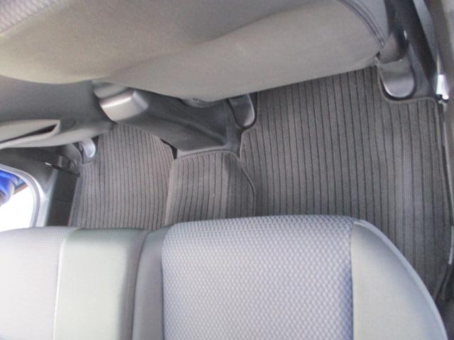 フィット １３Ｇ・Ｌ　ホンダセンシング　禁煙車　インターナビ装着スペシャルパッケージ　純正ナビ　フルセグＴＶ　バックカメラ　ナビ連動ドライブレコーダー　ＥＴＣ　スマートキー　ＬＥＤライト＆フォグランプ　プラズマクラスター（16枚目）