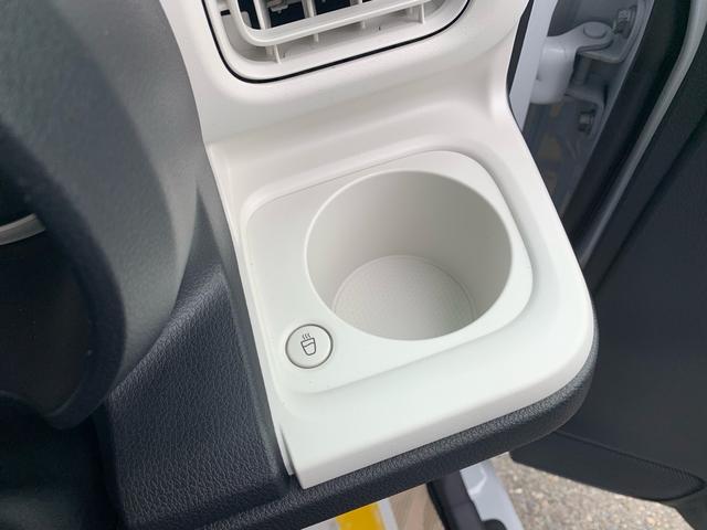 ムーヴキャンバス ストライプスＧ　踏み間違い防止　セキュリティ　Ｂモニター　前後ソナー　ＡＡＣ　プッシュスタートスマートキー　フルフラット　横滑防止装置　ＬＥＤヘッドライト　シートヒーター　キーフリーシステム　サイドエアバック　ＡＢＳ（19枚目）
