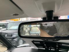 インテリジェントルームミラー搭載で駐車時も安心です！ 7