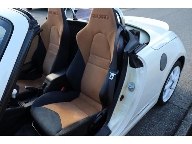 ����ȑ��V�[�g���Y��ȏ�Ԃł��I