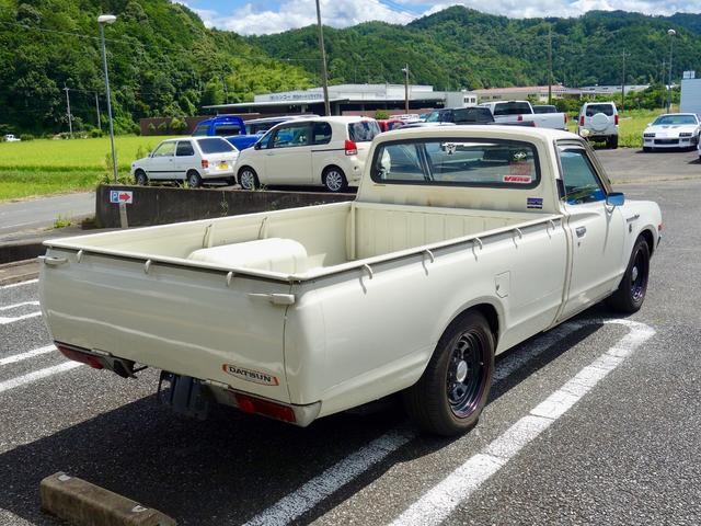 日産 ダットサントラック