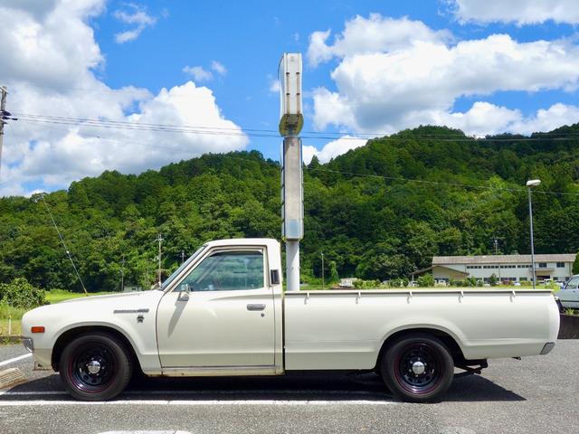 日産 ダットサントラック