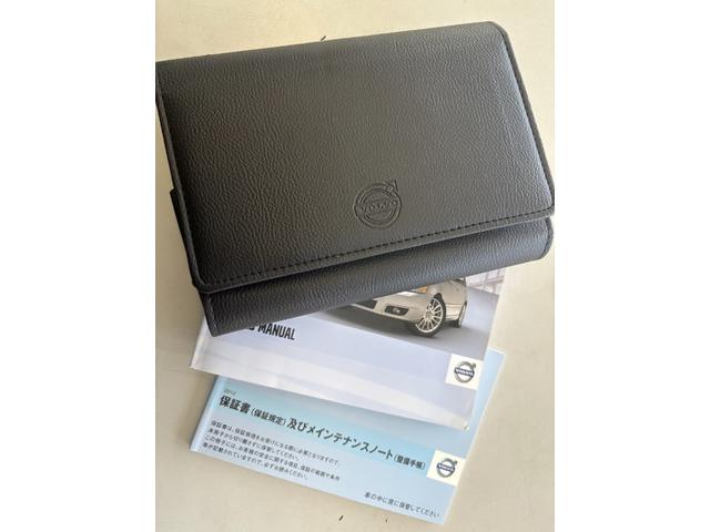 Ｖ５０ ２．０クラシック　ユーザー買取車両　サンルーフ　ブラックレザーシート　パワーシート　シートヒーター　ステーションワゴン　ＥＴＣ付き　右ハンドル　革巻きステアリング（63枚目）