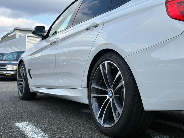 ３シリーズ ３２０ｉグランツーリスモ　Ｍスポーツ　オプション１９インチアルミ　Ｍスポーツサスペンション　純正ナビ　バックモニター　ＥＴＣ　パドルシフト　クルーズコントロール　ステアリングスイッチ　ユーザー買取（24枚目）