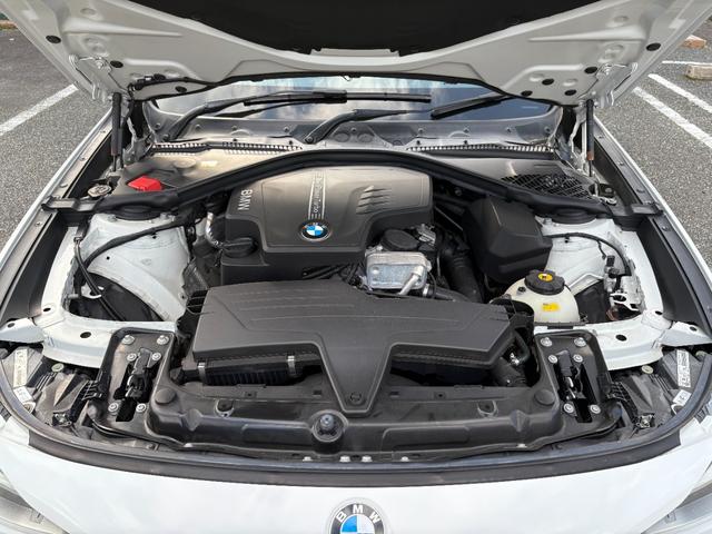 ３シリーズ ３２０ｉグランツーリスモ　Ｍスポーツ　オプション１９インチアルミ　Ｍスポーツサスペンション　純正ナビ　バックモニター　ＥＴＣ　パドルシフト　クルーズコントロール　ステアリングスイッチ　ユーザー買取（59枚目）
