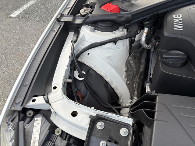３シリーズ ３２０ｉグランツーリスモ　Ｍスポーツ　オプション１９インチアルミ　Ｍスポーツサスペンション　純正ナビ　バックモニター　ＥＴＣ　パドルシフト　クルーズコントロール　ステアリングスイッチ　ユーザー買取（61枚目）