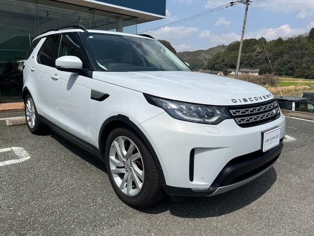 ディスカバリー ＨＳＥ　ユーザー買取車　ドライバーアシストパック　パノラミックガラスルーフ　リア電動リクライニングシート　パワーバックドア　電動サイドステップ　ＡｐｐｌｅＣａｒＰｌａｙ　フロントヒーテッドガラス　純正ドラレコ（2枚目）