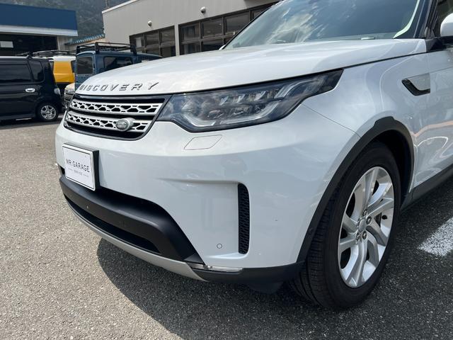 ディスカバリー ＨＳＥ　ユーザー買取車　ドライバーアシストパック　パノラミックガラスルーフ　リア電動リクライニングシート　パワーバックドア　電動サイドステップ　ＡｐｐｌｅＣａｒＰｌａｙ　フロントヒーテッドガラス　純正ドラレコ（12枚目）