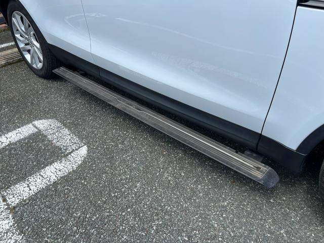 ディスカバリー ＨＳＥ　ユーザー買取車　ドライバーアシストパック　パノラミックガラスルーフ　リア電動リクライニングシート　パワーバックドア　電動サイドステップ　ＡｐｐｌｅＣａｒＰｌａｙ　フロントヒーテッドガラス　純正ドラレコ（34枚目）